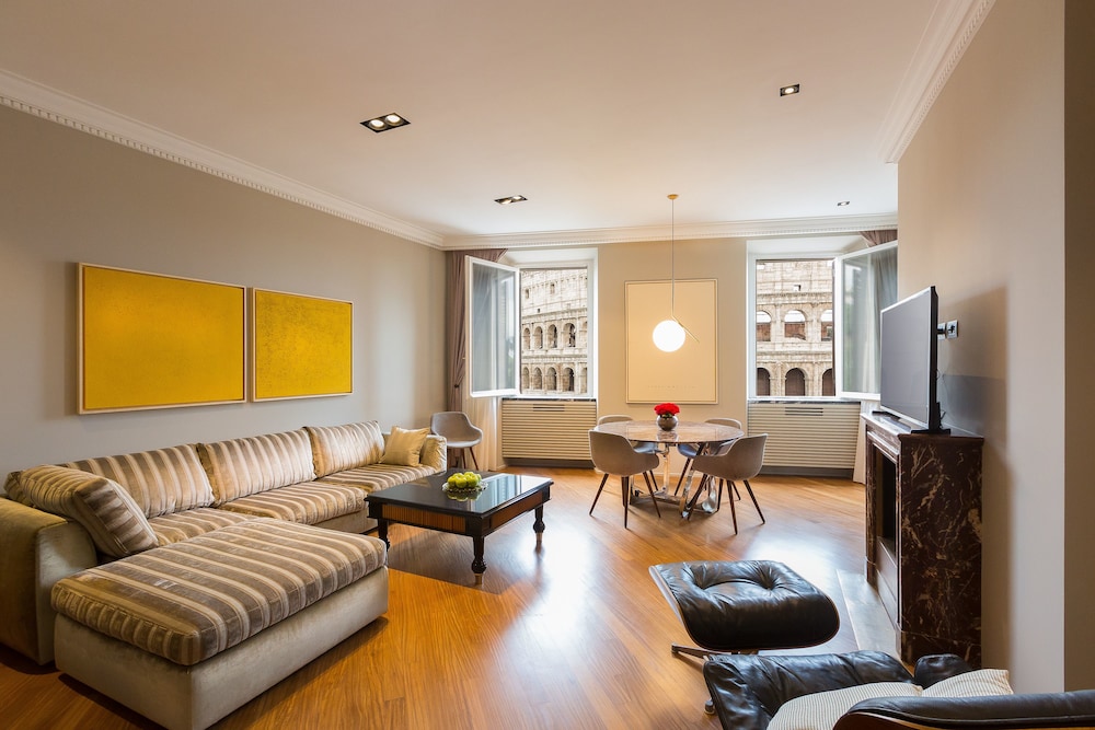Amazing View Colosseo — 4-Star Luxury Hotel in Rome, Italy