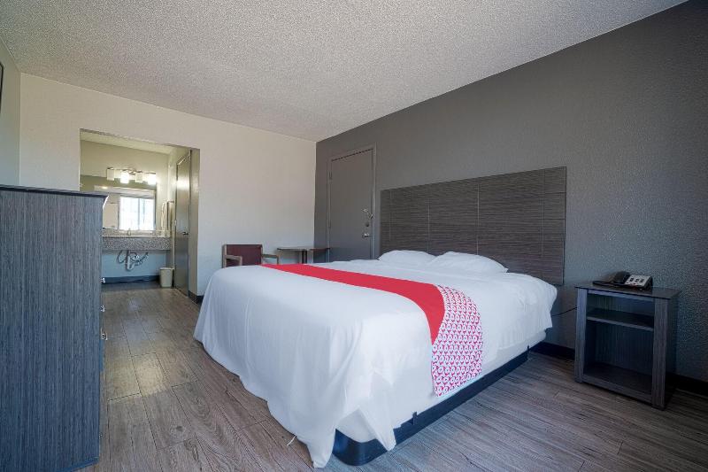 Hotel Comfort Stay by OYO Texarkana East AR I 30 - photo 44