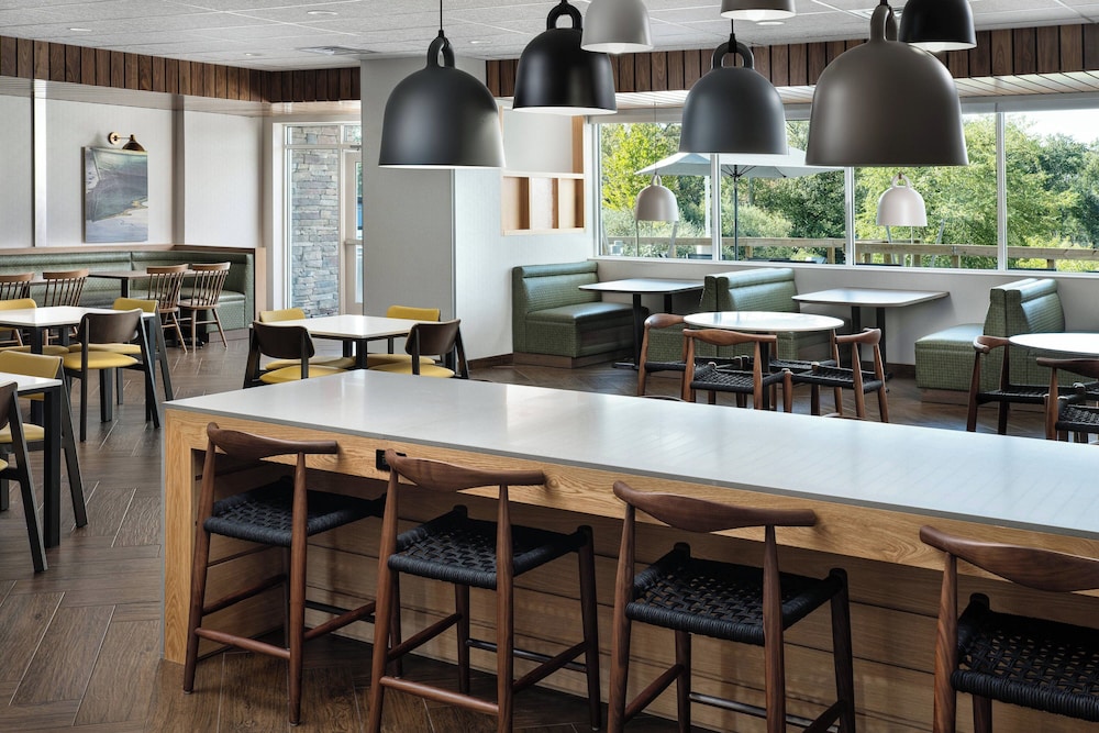 Fairfield Inn & Suites by Marriott South Kingstown Newport Area - photo 24