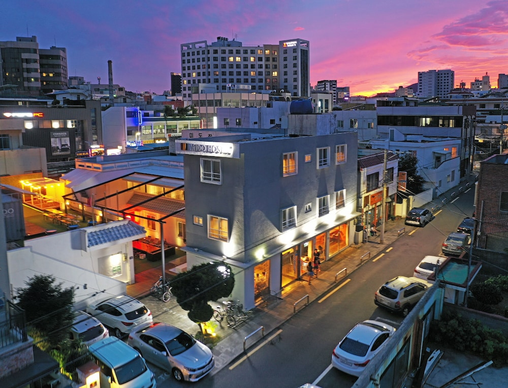 Sinclairs Yangang - carbon neutral hotel in Namchi