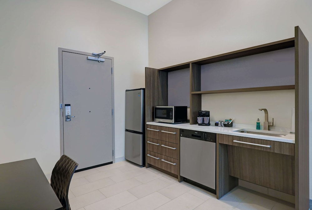 Home2 Suites by Hilton Salem - photo 11