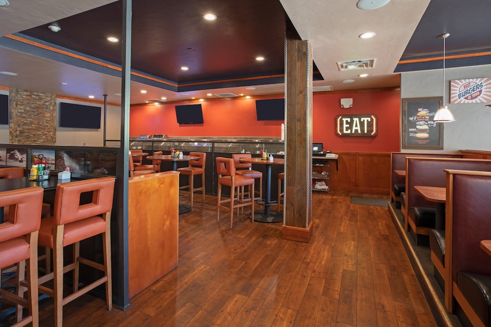 Holiday Inn Hotel & Suites Durango Downtown by IHG - photo 37