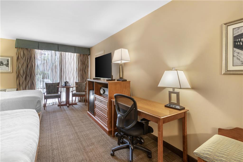 Best Western Charleston Inn - photo 18