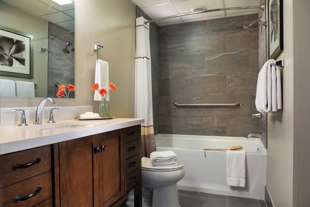 Meadowbrook Inn - photo 30