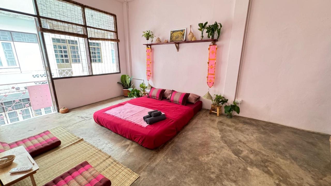 Baan YentaFo Pink House 3rd floor
