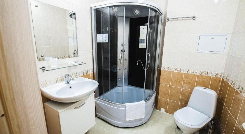 Sun Hotel - carbon neutral hotel in Astravyets