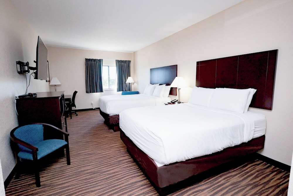 Cobblestone Inn & Suites Maryville - photo 33