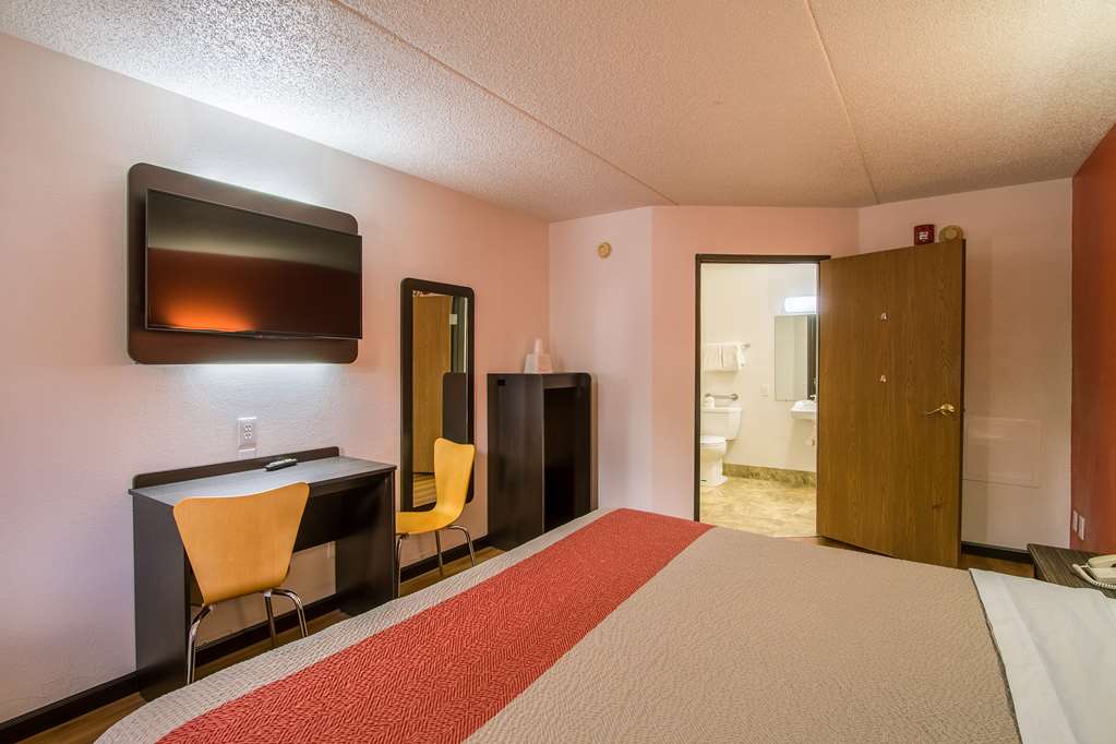 Motel 6 Ashland OH - photo 10