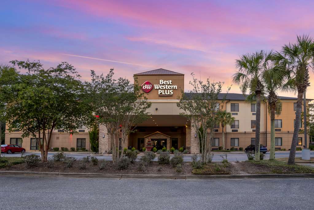 Best Western Plus Daphne Inn & Suites — hotel in Daphne