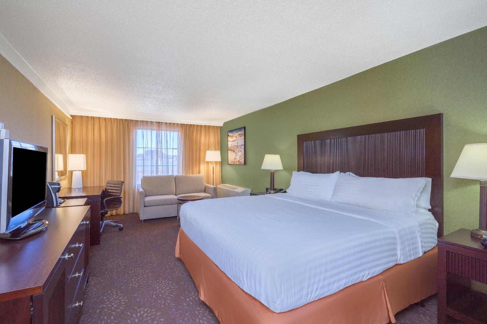 Holiday Inn Inner Harbor - photo 8