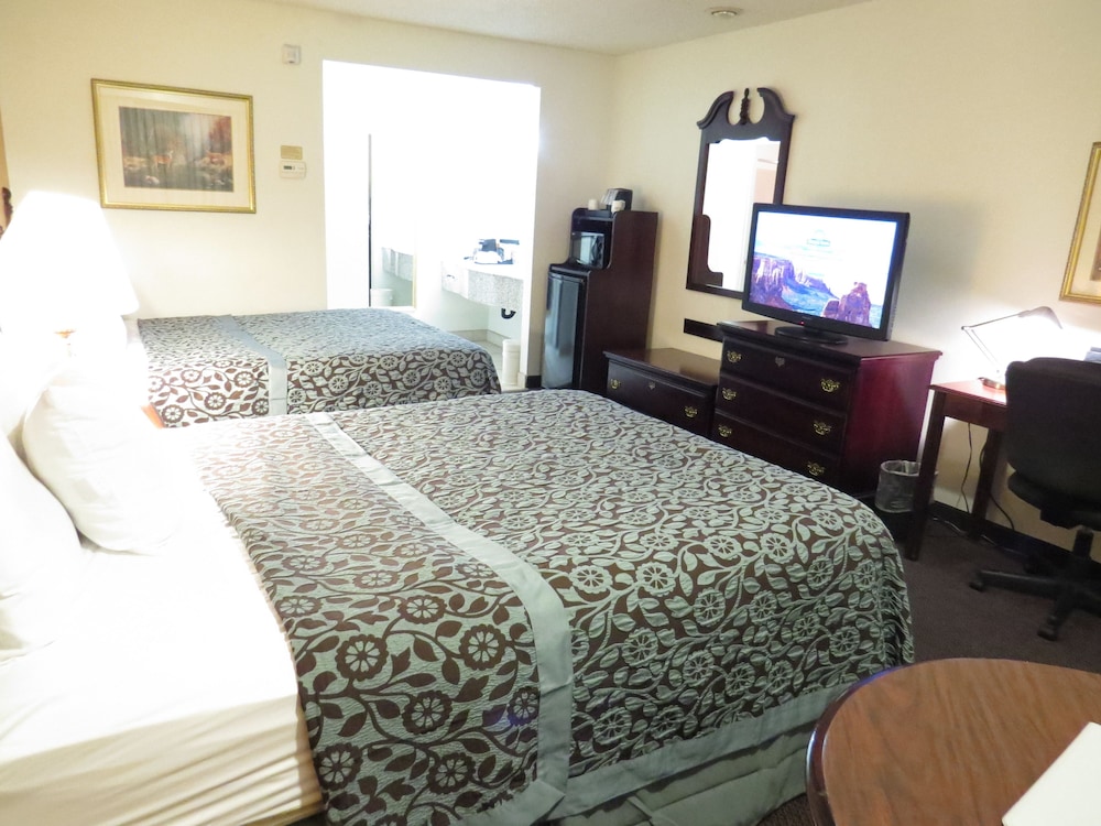Days Inn by Wyndham Grand Junction - photo 9