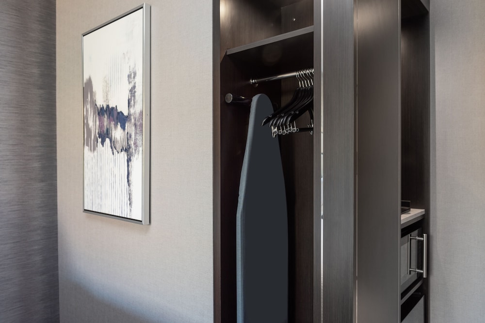 Fairfield Inn & Suites by Marriott Boston Waltham - photo 11