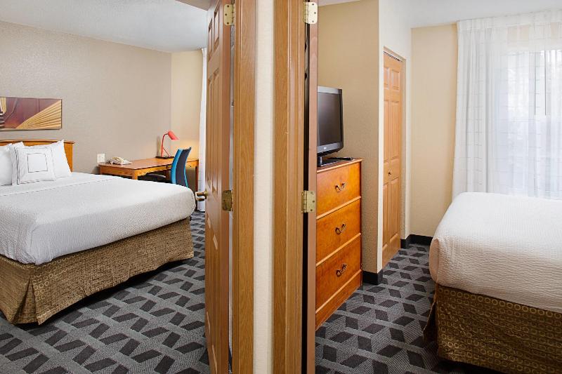 Towneplace Suites by Marriott Horsham - photo 28