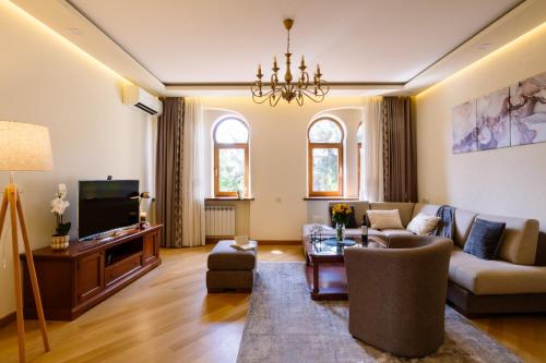 hotelise l Aurora Apartment — 4-Star Luxury Hotel in Yerevan, Armenia