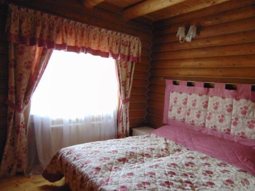 Leoslav Apartments — 4-Star Luxury Hotel in Tatariv, Ukraine