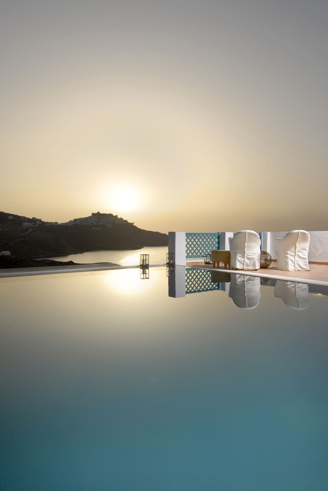 Fildisi Hotel — Astypalaia