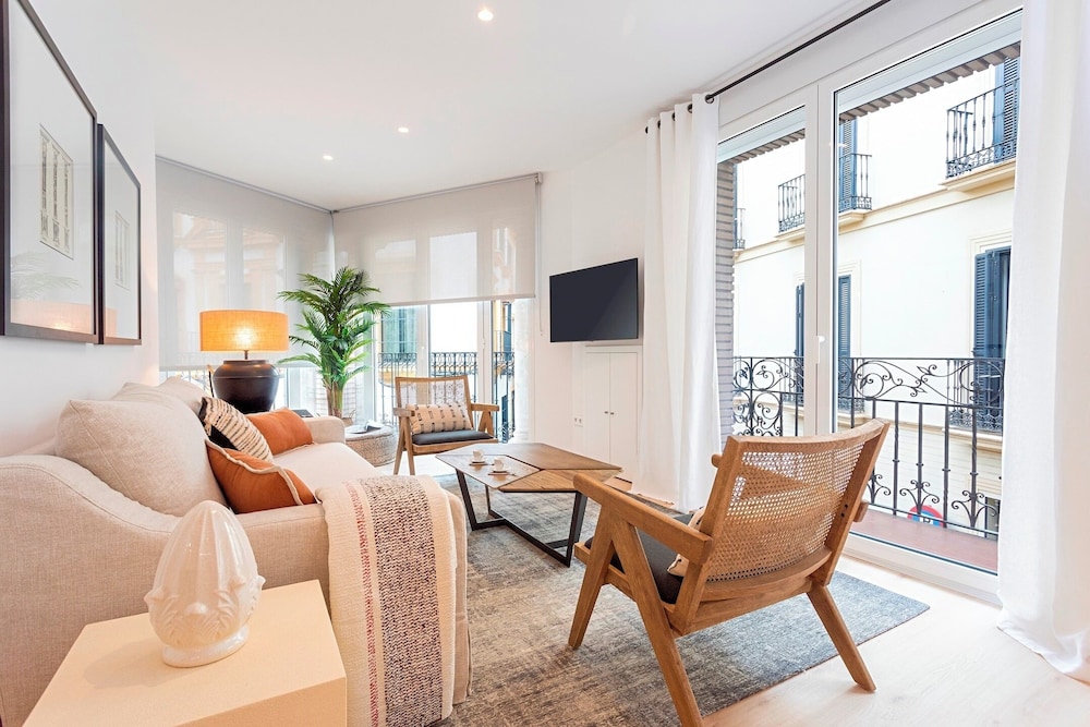 Spectacular Apartment in Santa Cruz . Aire I — 4-Star Luxury Hotel in Sevilla, Spain