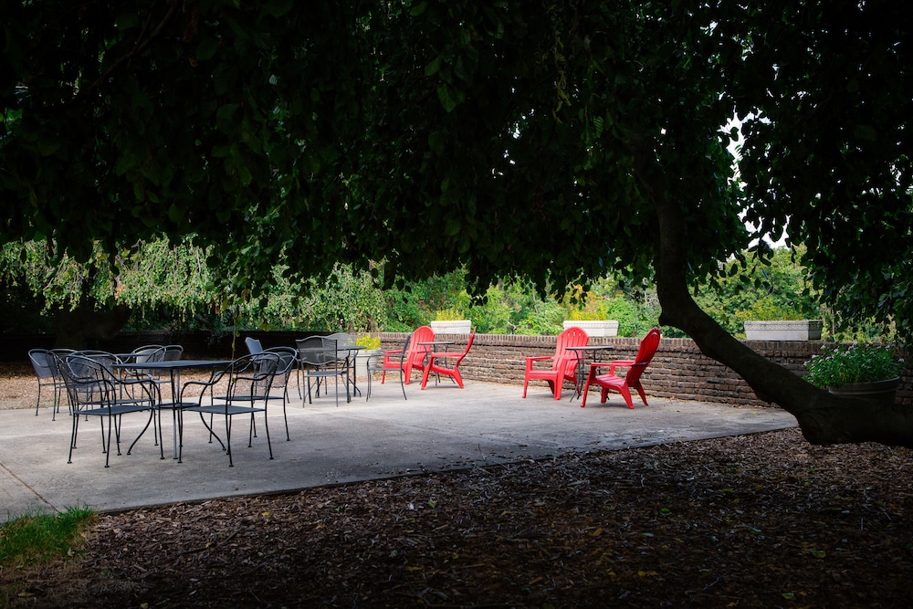 Rutgers University Inn and Conference Center - photo 27