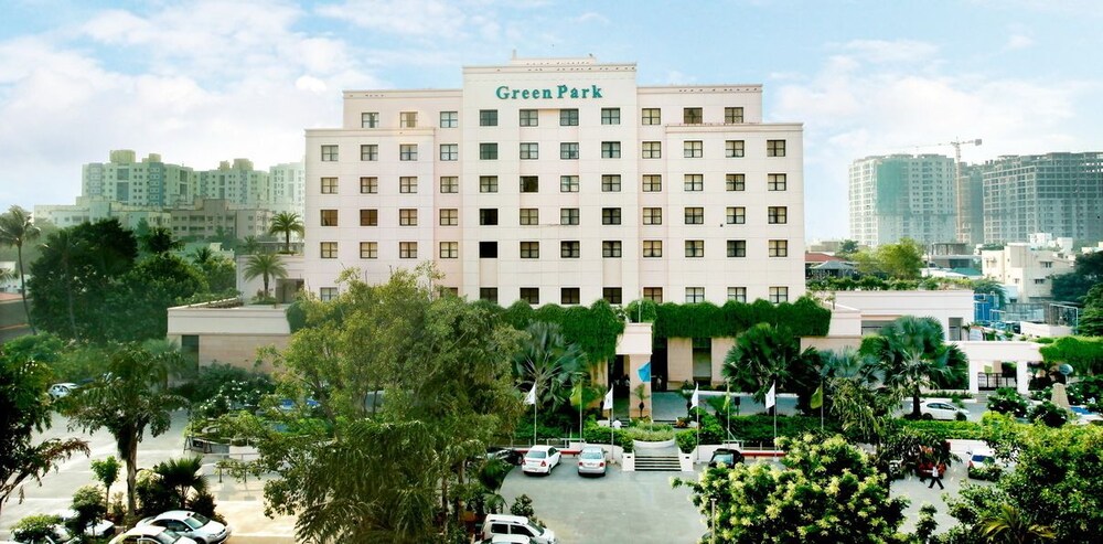 Green Park Hotel