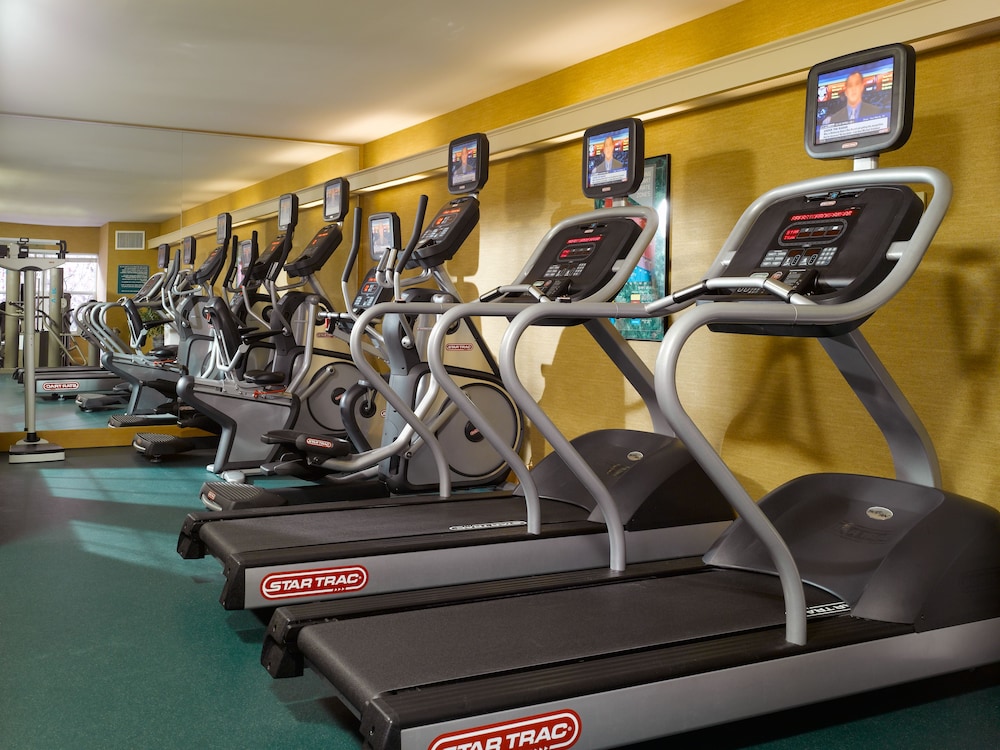 Green Mountain Suites Hotel - photo 14