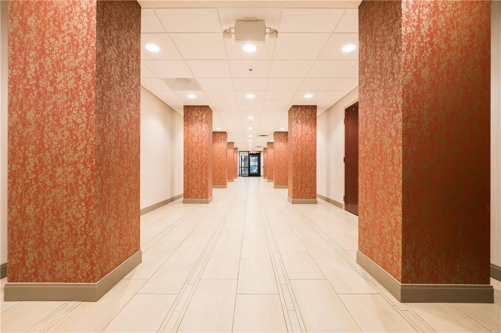 Radisson Hotel St. Paul Downtown - photo 21