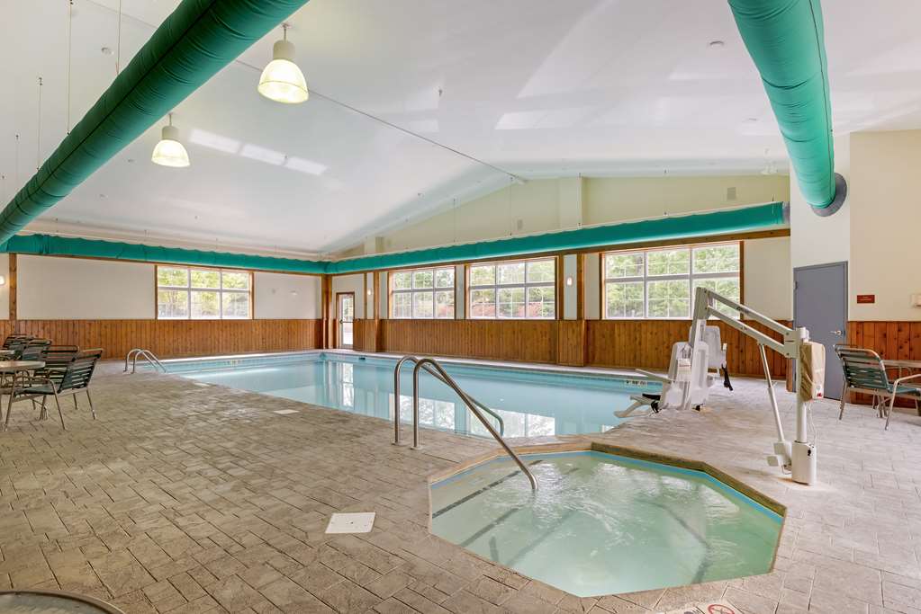 Best Western Plus Crossroads Inn & Suites - photo 28