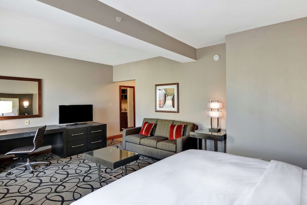Doubletree by Hilton Hattiesburg MS - photo 16