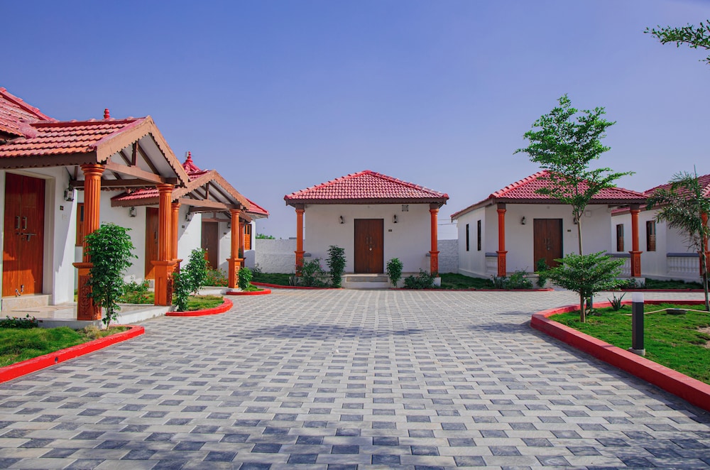 StayGuru The Heaven Resort in Bhachau, India