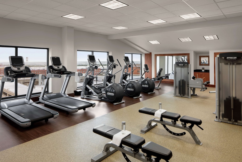 Embassy Suites by Hilton Fort Worth Downtown - photo 18