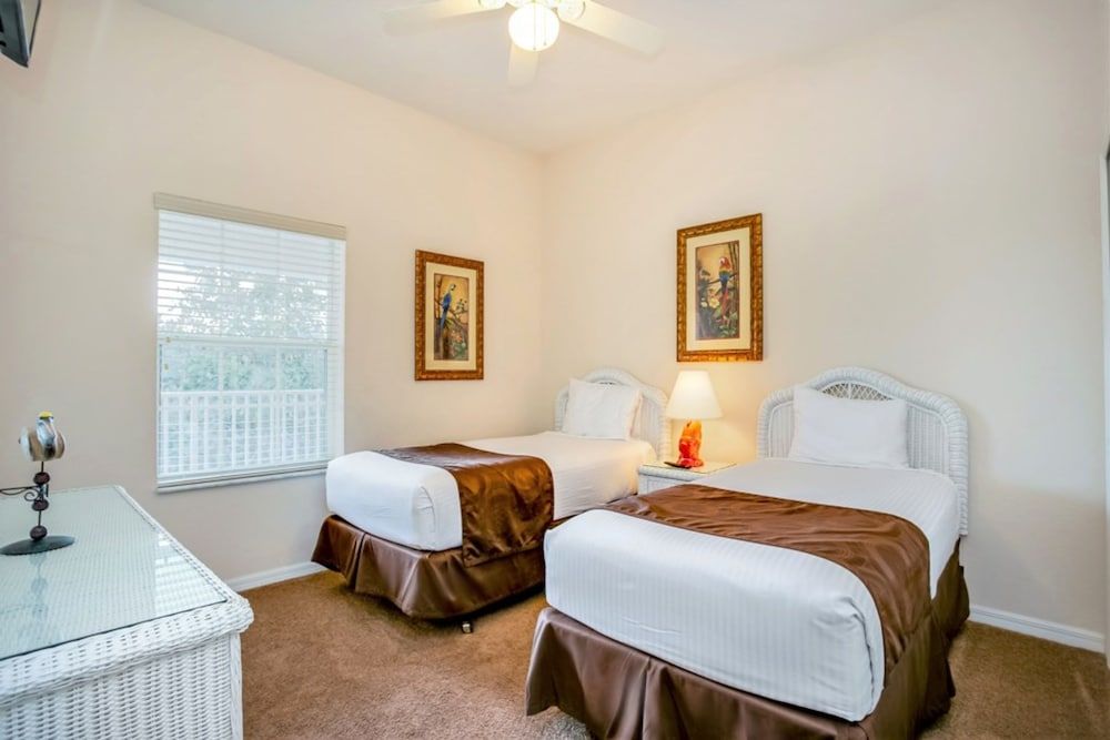 Bahama Bay Resort by Florida Star Vacations - photo 9