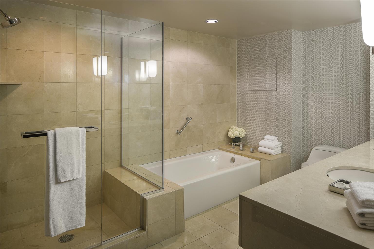 Manchester Grand Hyatt San Diego - photo 37