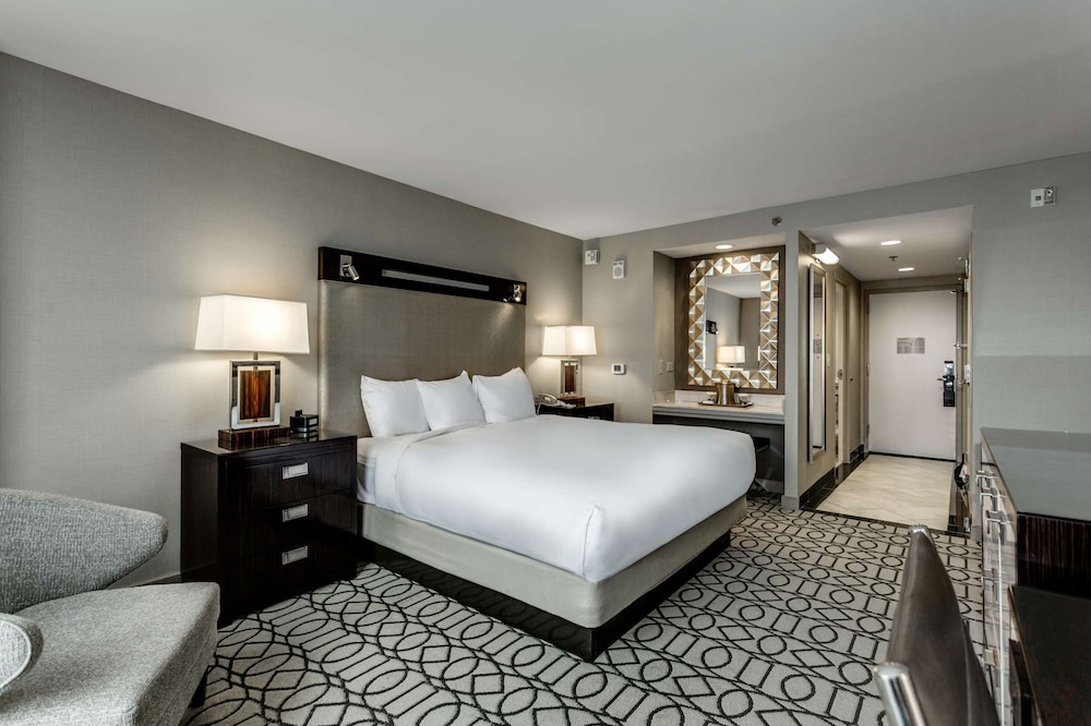 Hilton Columbus at Easton - photo 14