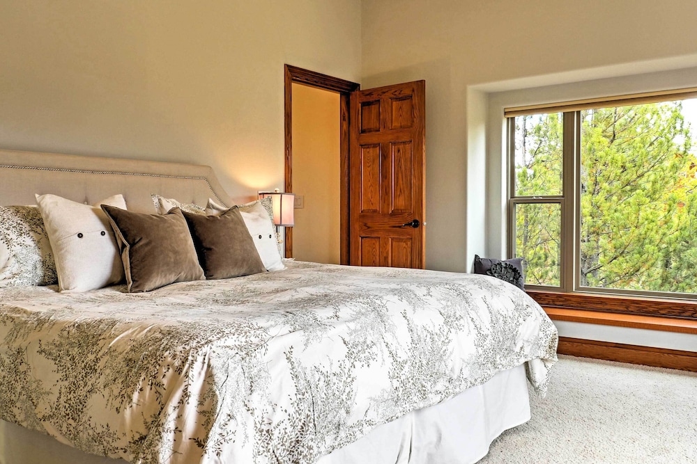 Fraser Townhome with Mtn Views 6 Mi To Winter Park — 4-Star Luxury Hotel in Fraser, United States