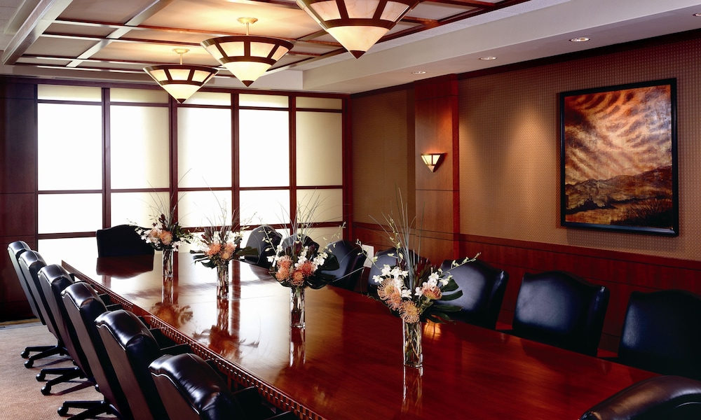 Eaglewood Resort and Spa - photo 44