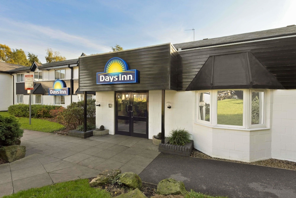 Days Inn by Wyndham Fleet M3 — hotel in Fleet