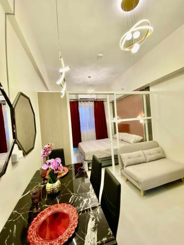 Near Airport Casa Isabel — 4-Star Luxury Hotel in Cebu City, Philippines