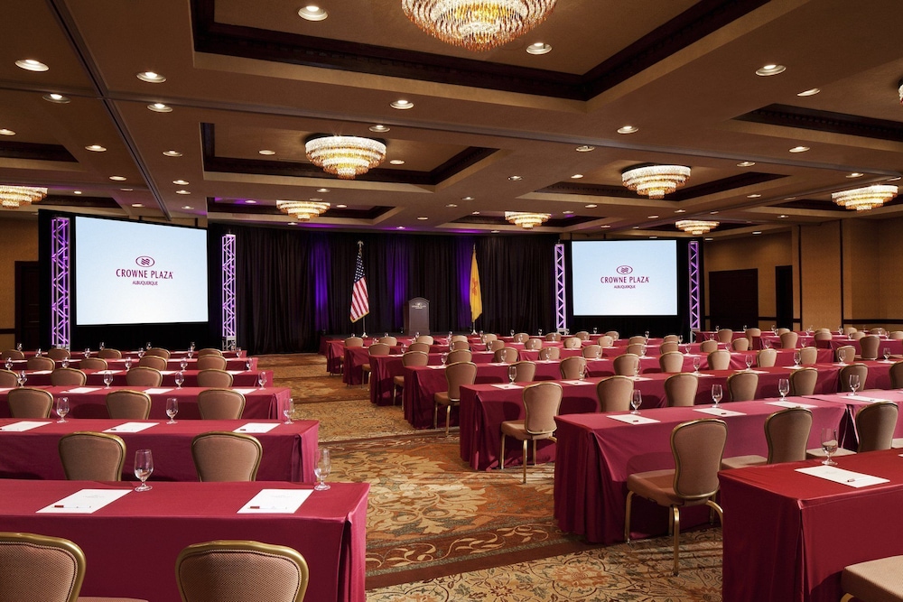 Crowne Plaza Albuquerque by IHG - photo 28