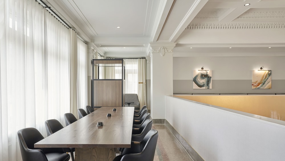 Hyatt Place Chicago Medical University District - photo 11