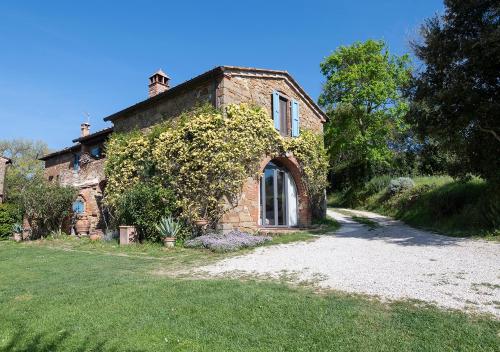 Alloro in Sinalunga, Italy