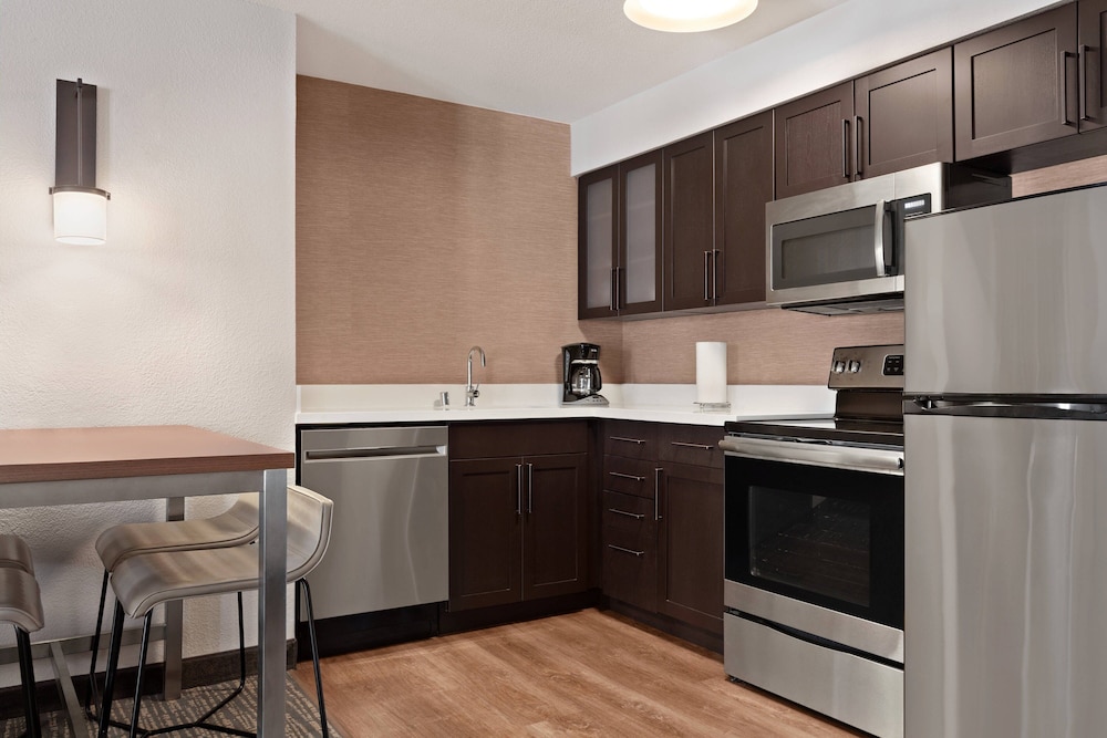 Residence Inn by Marriott Salinas Monterey - photo 6
