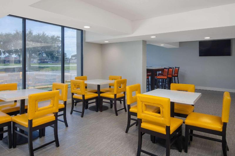 Baymont Inn Suites By Wyndham Hammond - photo 20