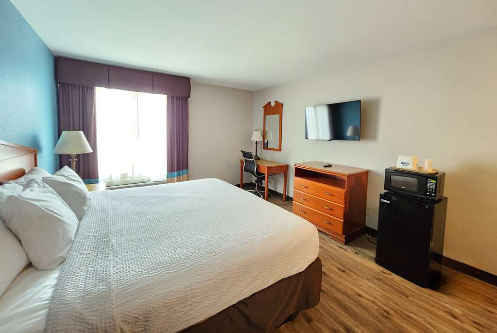 Days Inn & Suites by Wyndham Thibodaux - photo 17