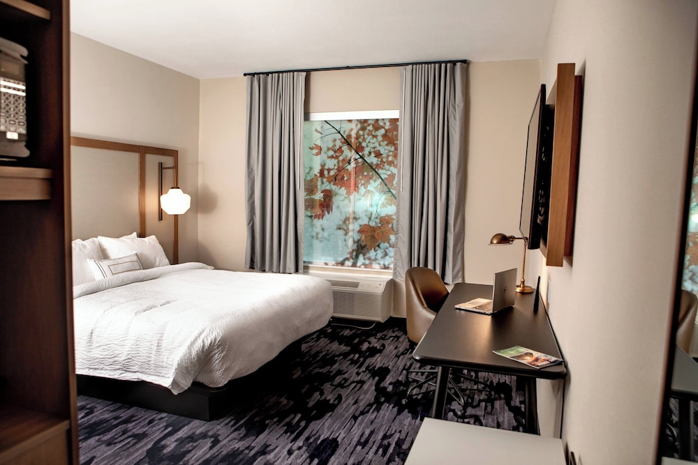 Fairfield Inn & Suites by Marriott Richmond Airport - photo 6