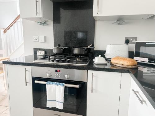 Crown Mews — 4-Star Luxury Hotel in Windsor, United Kingdom