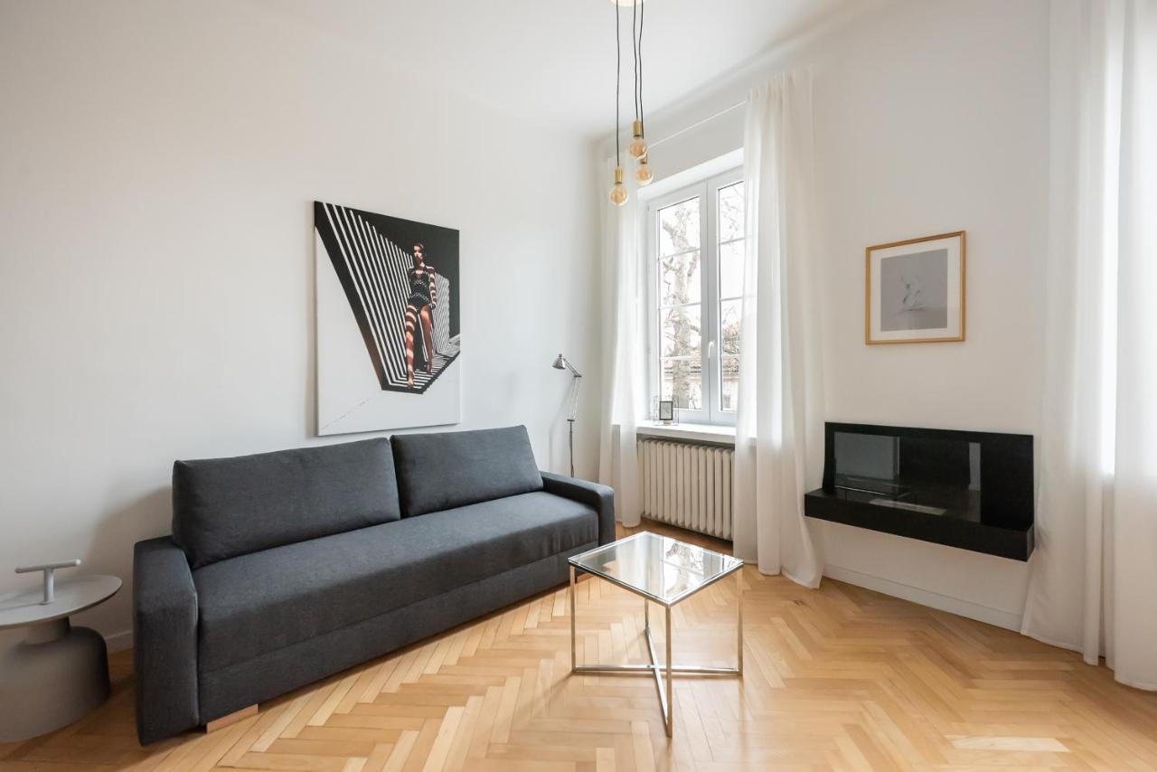 Old Town Basilisk Apartment by BookingHost — 4-Star Luxury Hotel in Warsaw, Poland