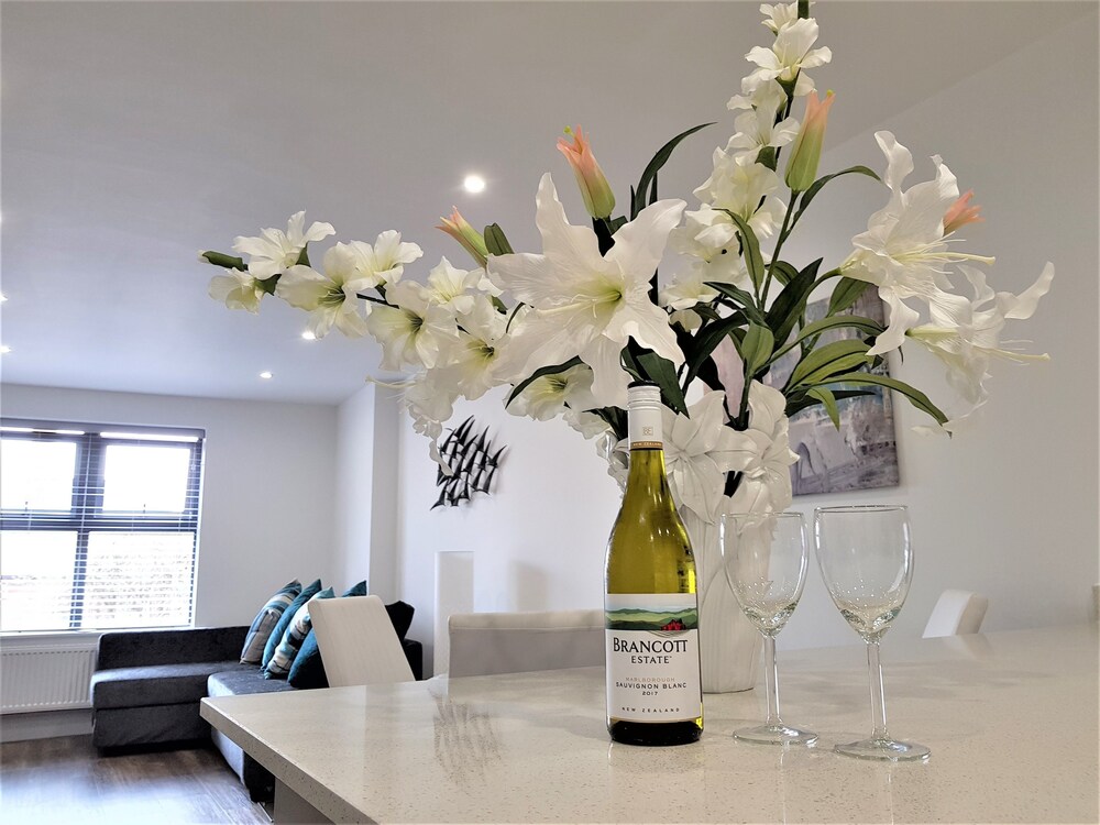 One to One Apartments — 4-Star Luxury Hotel in Chester, United Kingdom