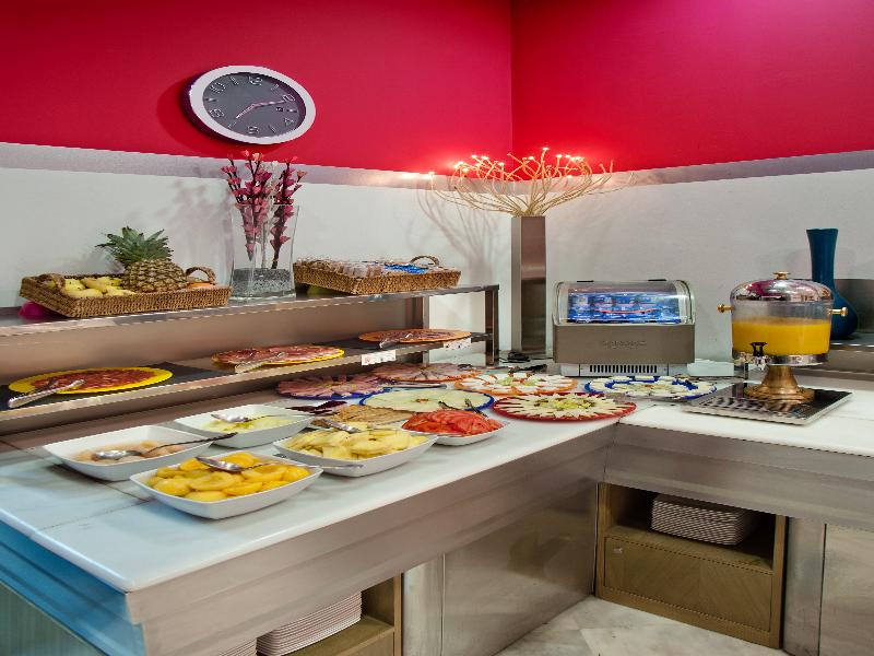 Petit Palace Marques Santa Ana