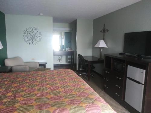 Hearthstone Inn - photo 17
