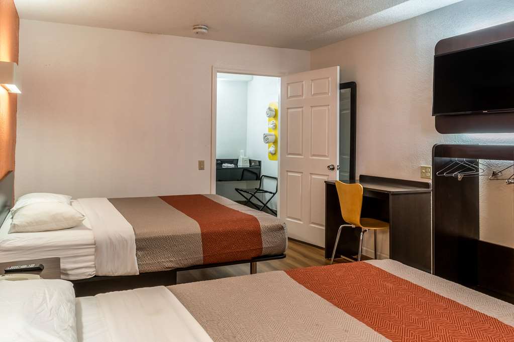Motel 6 Florence KY Cincinnati Airport - photo 11