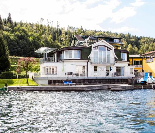 Villa Cattina — 4-Star Luxury Hotel in Seeboden, Austria